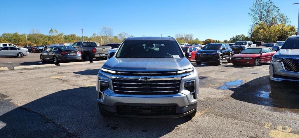 new 2026 Chevrolet Traverse car, priced at $40,190