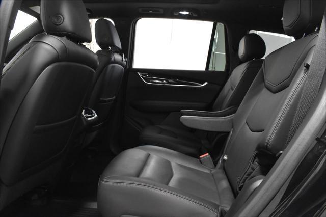 used 2022 Cadillac XT6 car, priced at $36,372