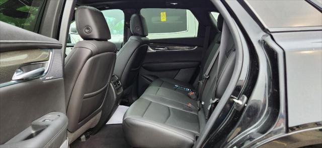 used 2020 Cadillac XT5 car, priced at $30,874