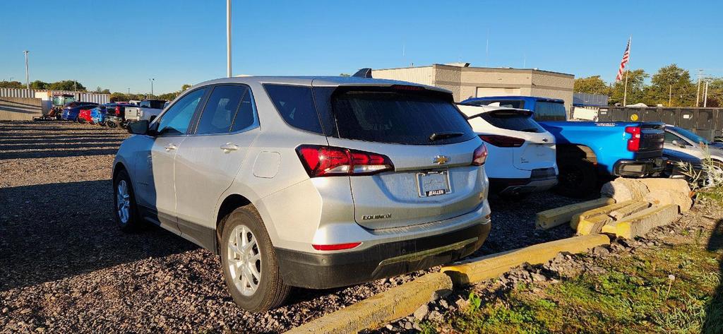 used 2022 Chevrolet Equinox car, priced at $21,350