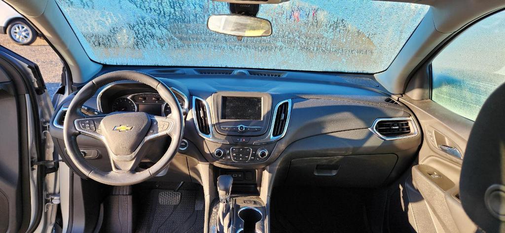 used 2022 Chevrolet Equinox car, priced at $21,350