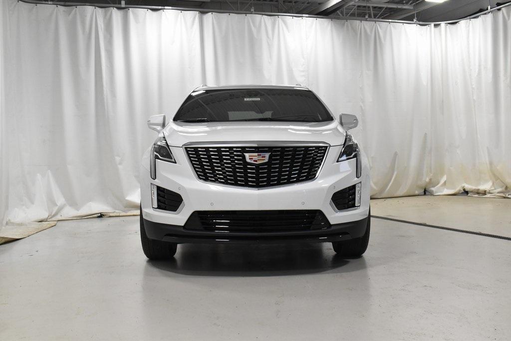 new 2024 Cadillac XT5 car