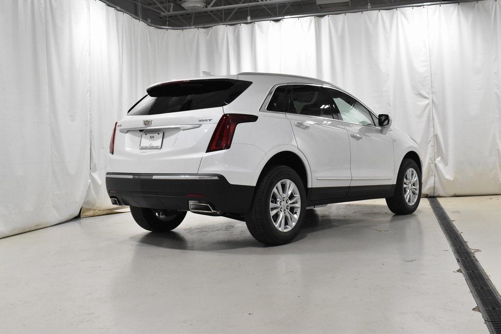 new 2024 Cadillac XT5 car