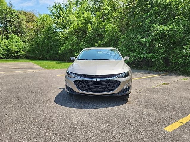 new 2024 Chevrolet Malibu car, priced at $30,681