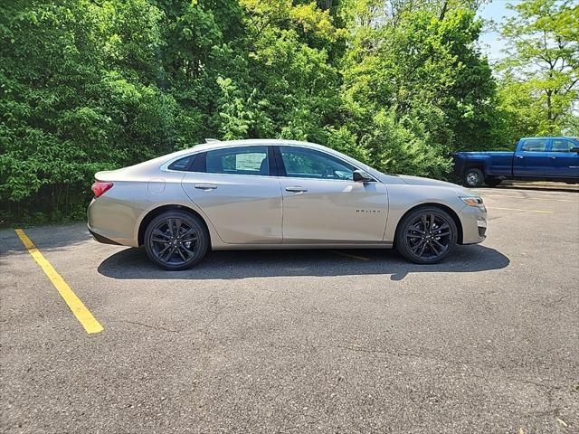 new 2024 Chevrolet Malibu car, priced at $30,681