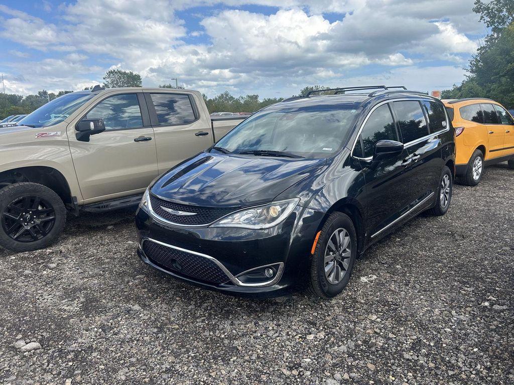 used 2020 Chrysler Pacifica car, priced at $22,537
