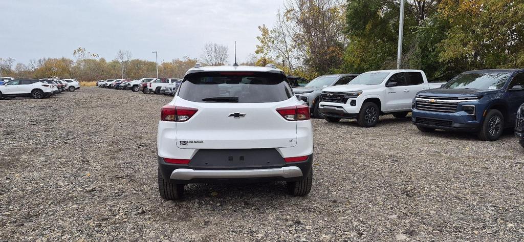 new 2026 Chevrolet TrailBlazer car, priced at $30,279
