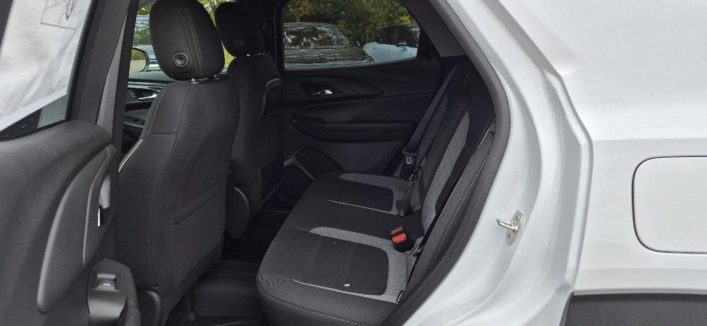 new 2026 Chevrolet TrailBlazer car, priced at $30,279