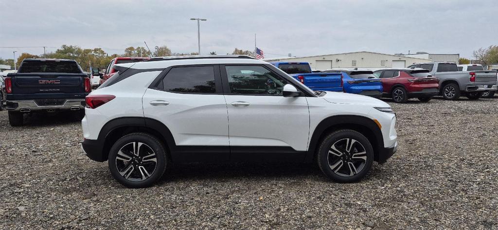 new 2026 Chevrolet TrailBlazer car, priced at $30,279