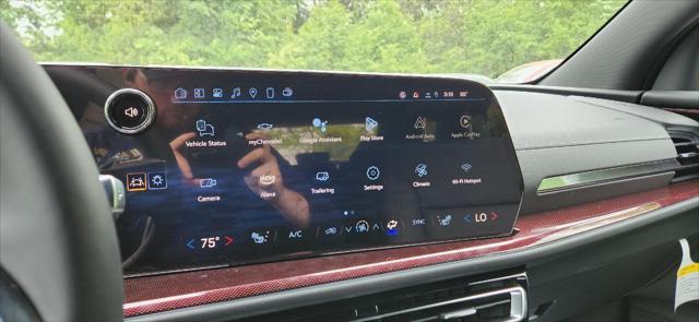 new 2025 Chevrolet Traverse car, priced at $46,599