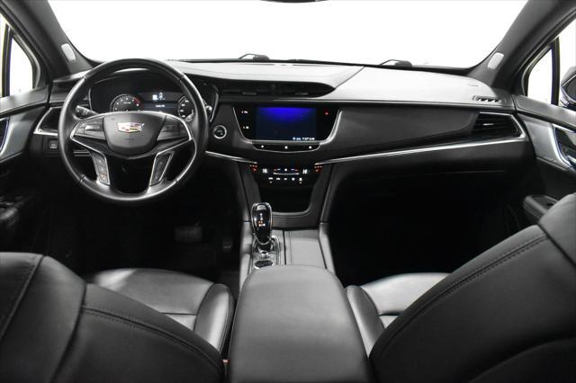 used 2020 Cadillac XT5 car, priced at $19,110