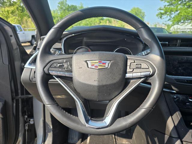used 2024 Cadillac XT6 car, priced at $37,450