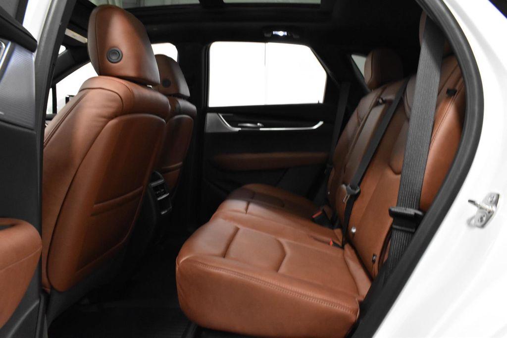 new 2025 Cadillac XT5 car, priced at $50,938