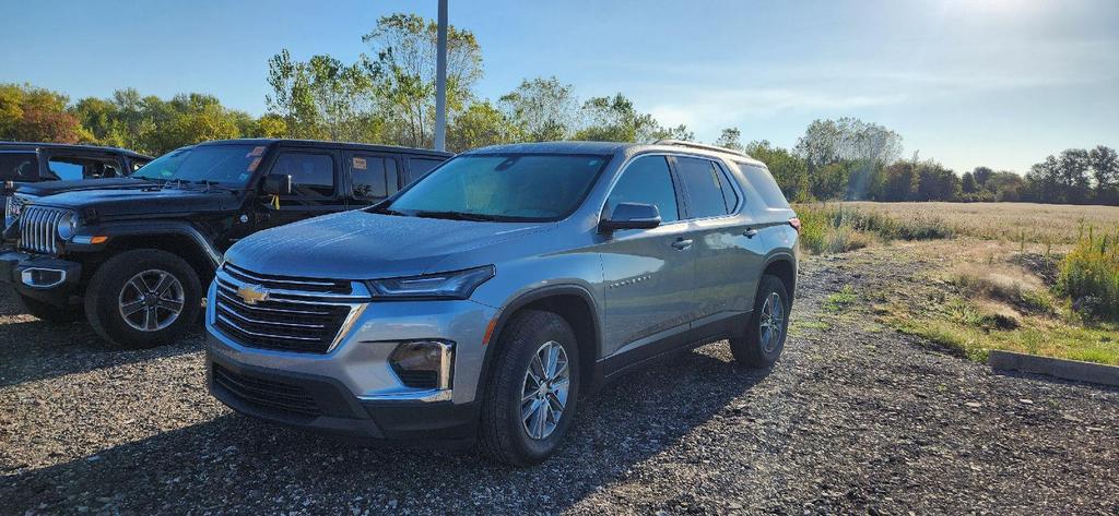 used 2023 Chevrolet Traverse car, priced at $27,890