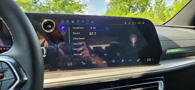 new 2025 Chevrolet Traverse car, priced at $39,389