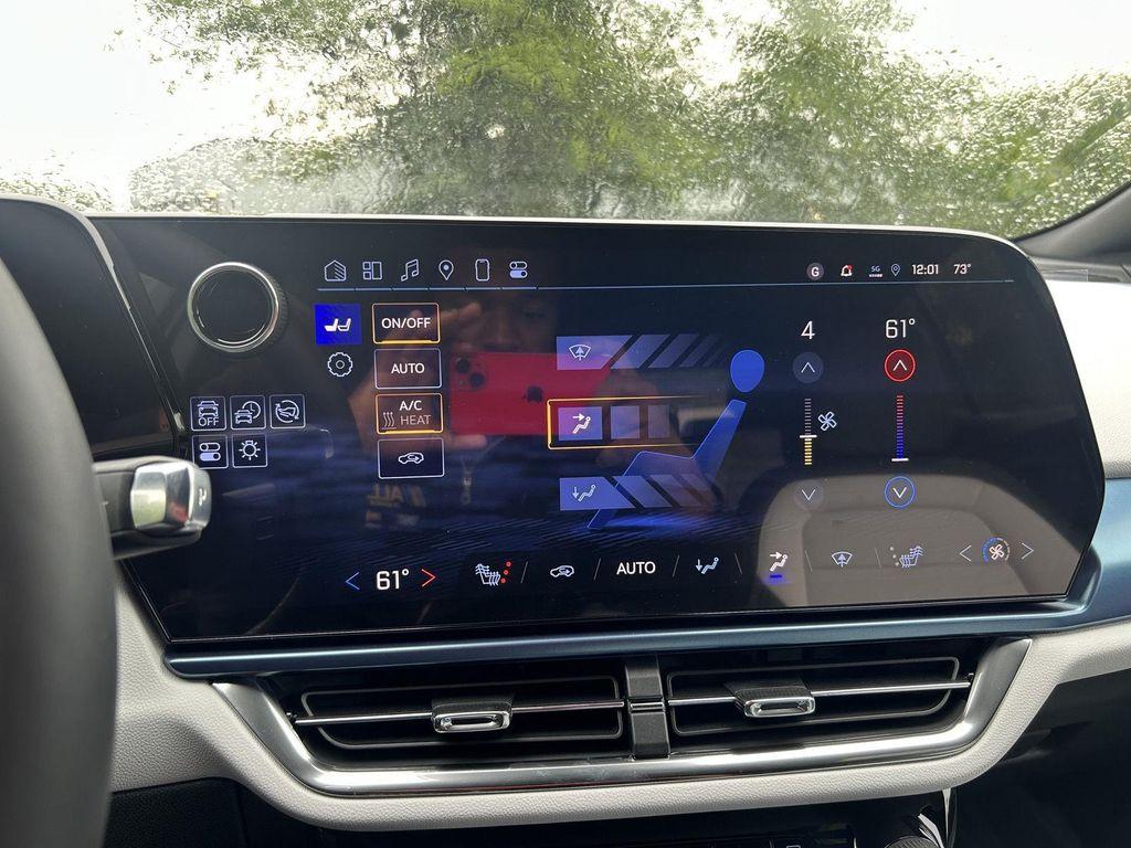 new 2025 Chevrolet Equinox EV car, priced at $41,381