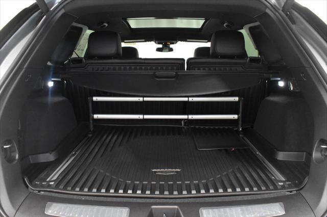 new 2025 Cadillac XT5 car, priced at $48,503