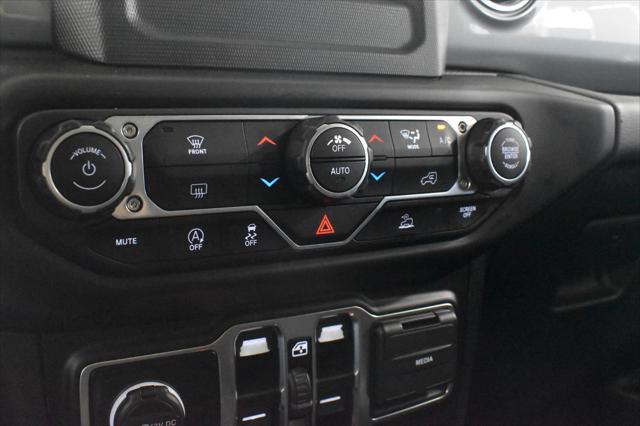 used 2021 Jeep Wrangler Unlimited car, priced at $27,613