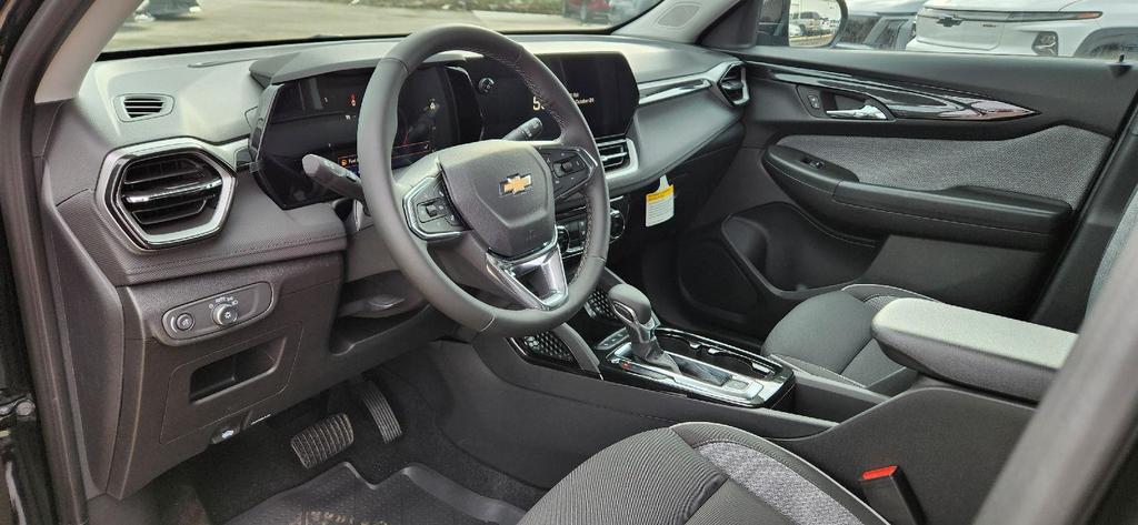 new 2026 Chevrolet TrailBlazer car, priced at $29,099