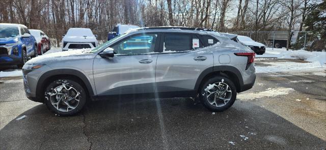 new 2025 Chevrolet Trax car, priced at $23,174