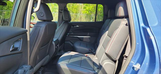 new 2025 Chevrolet Traverse car, priced at $49,660