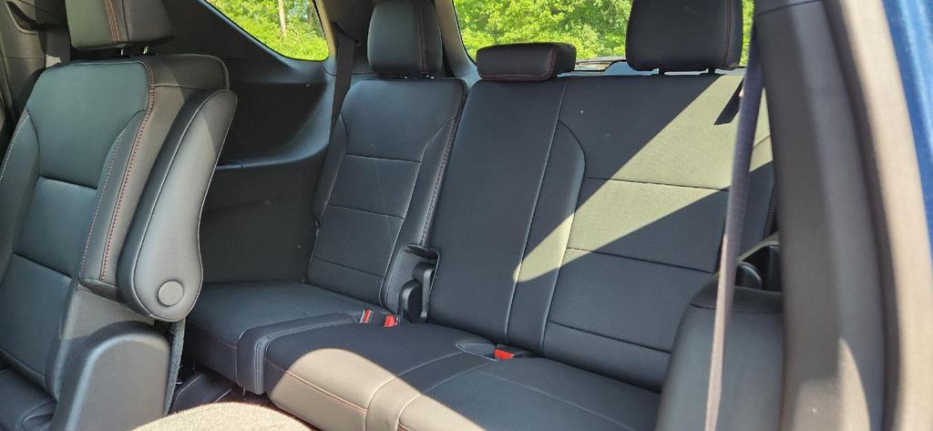 new 2025 Chevrolet Traverse car, priced at $45,891