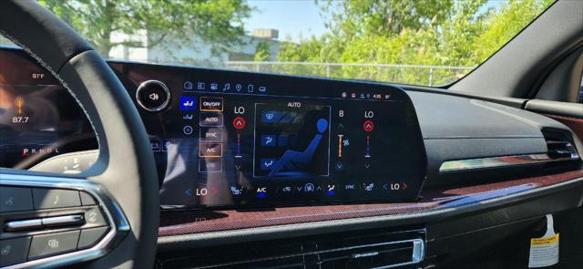 new 2025 Chevrolet Traverse car, priced at $49,660