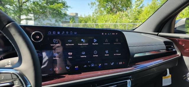 new 2025 Chevrolet Traverse car, priced at $49,660