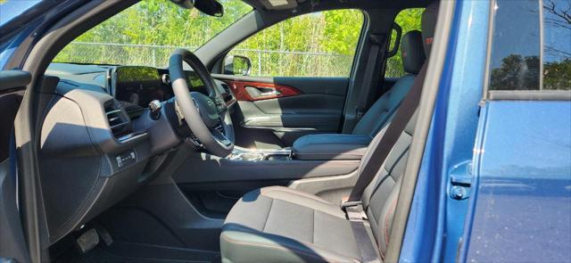 new 2025 Chevrolet Traverse car, priced at $49,660