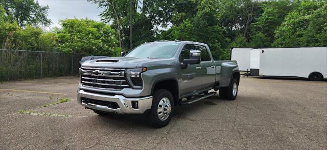 new 2025 Chevrolet Silverado 3500 car, priced at $76,256