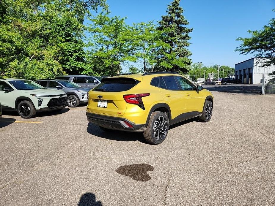 new 2025 Chevrolet Trax car, priced at $25,119