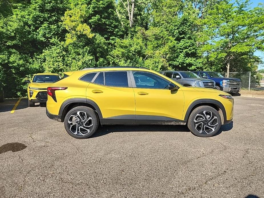 new 2025 Chevrolet Trax car, priced at $25,119