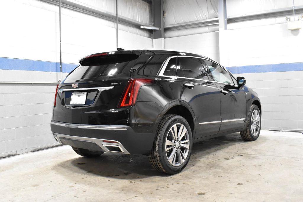 new 2025 Cadillac XT5 car, priced at $51,493