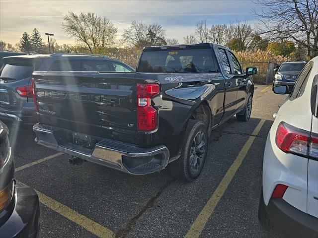 used 2022 Chevrolet Silverado 1500 car, priced at $30,987