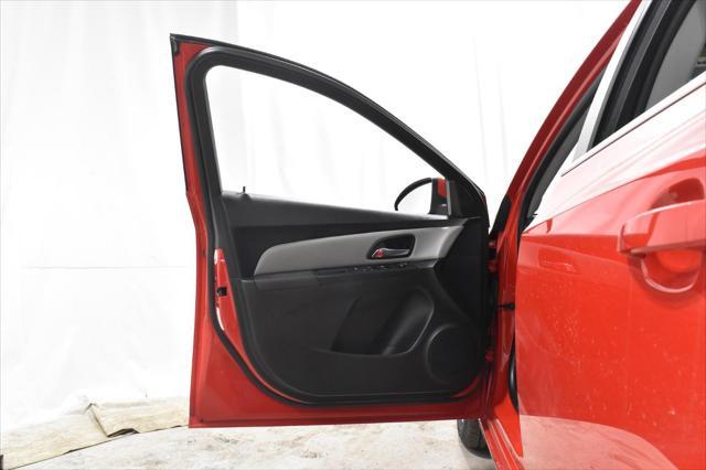 used 2015 Chevrolet Cruze car, priced at $7,876