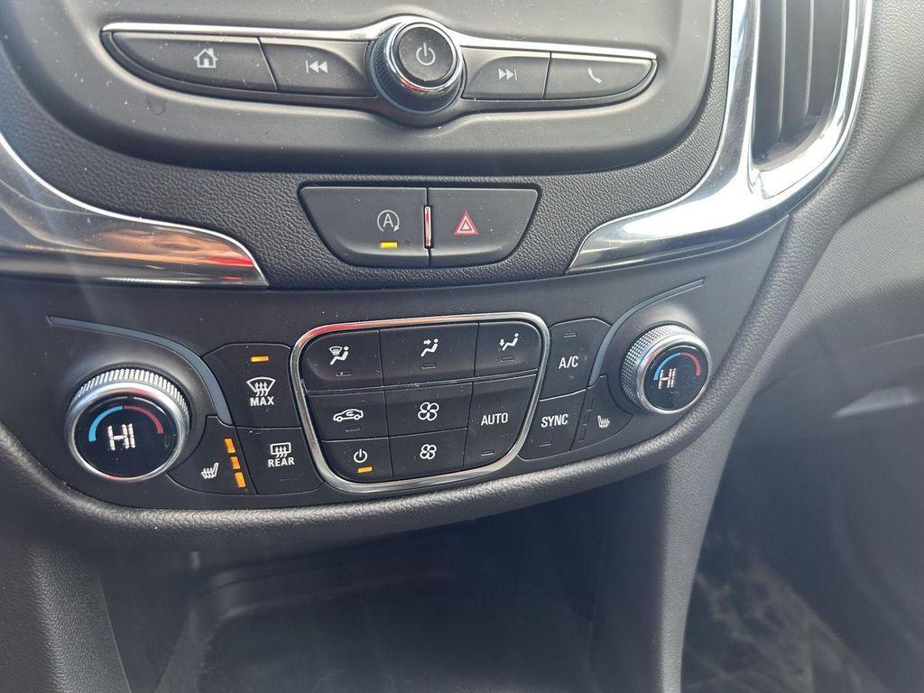 used 2023 Chevrolet Equinox car, priced at $20,899