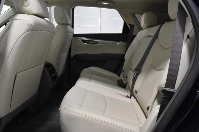 used 2022 Cadillac XT5 car, priced at $32,167