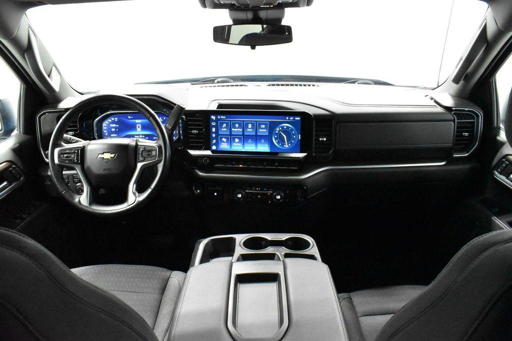 used 2022 Chevrolet Silverado 1500 car, priced at $39,390
