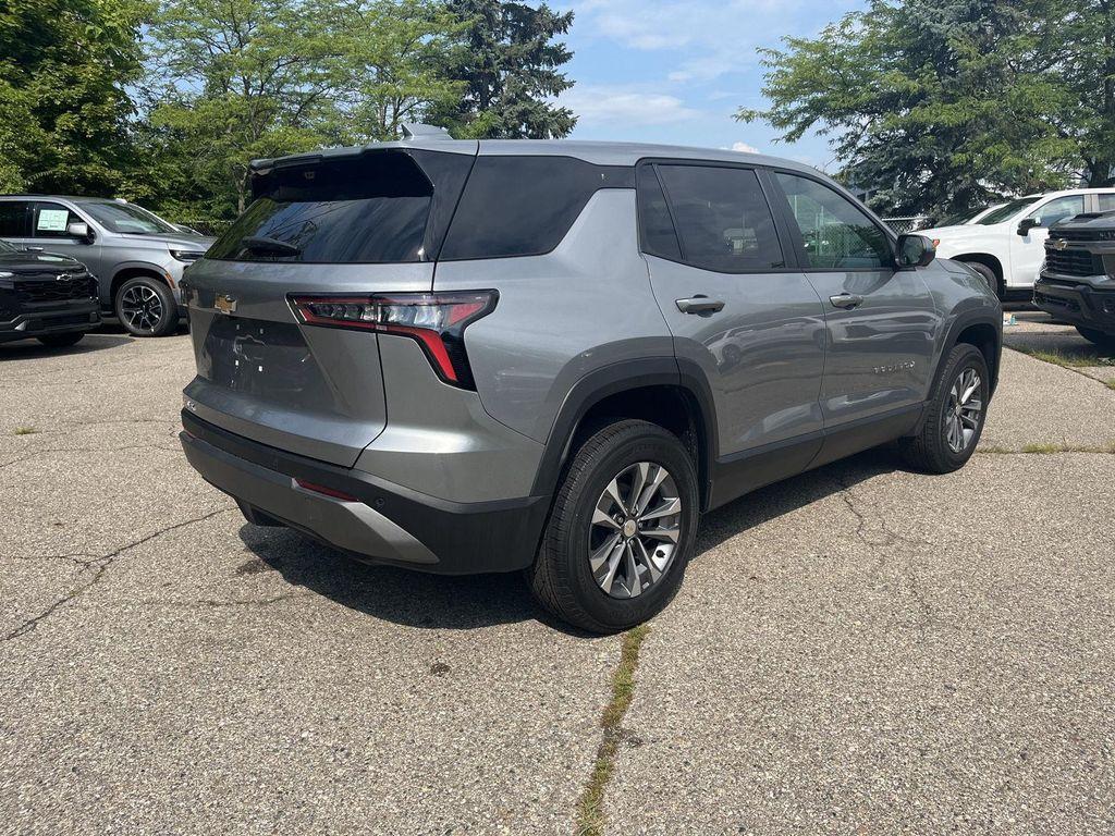new 2026 Chevrolet Equinox car, priced at $30,788