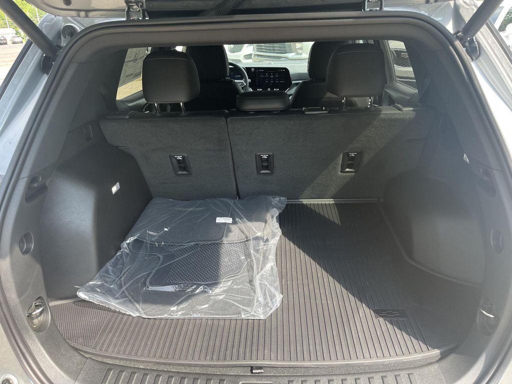 new 2026 Chevrolet Equinox car, priced at $30,788