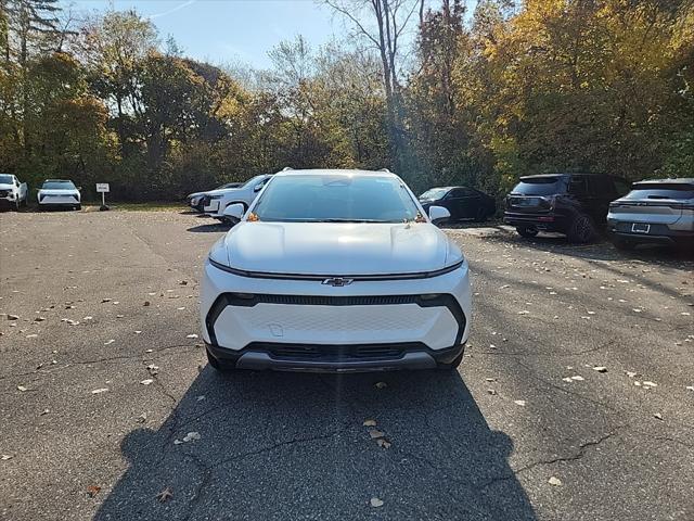 new 2025 Chevrolet Equinox car, priced at $44,465