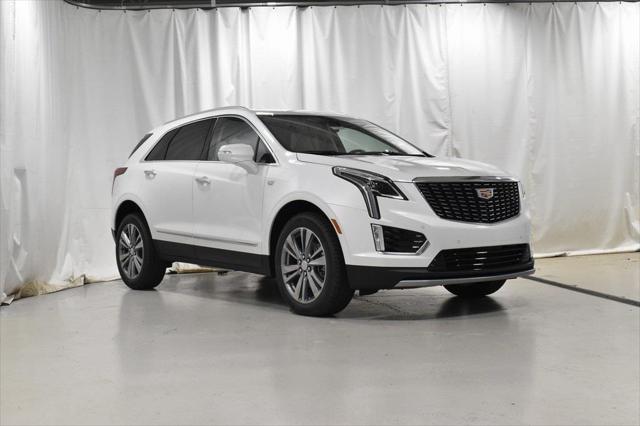 new 2025 Cadillac XT5 car, priced at $47,757