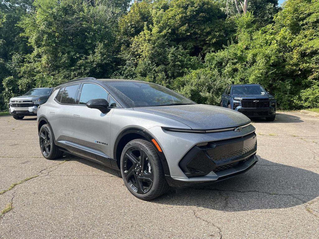 new 2025 Chevrolet Equinox EV car, priced at $42,582