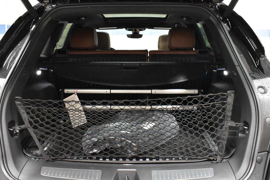 new 2025 Cadillac XT5 car, priced at $54,547