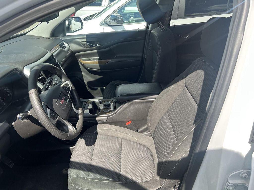 used 2023 GMC Acadia car, priced at $28,640