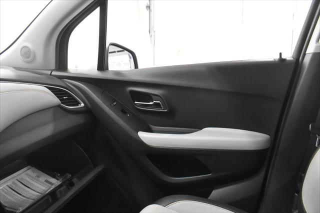 used 2022 Chevrolet Trax car, priced at $19,182