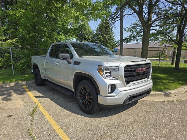 used 2022 GMC Sierra 1500 car, priced at $35,491