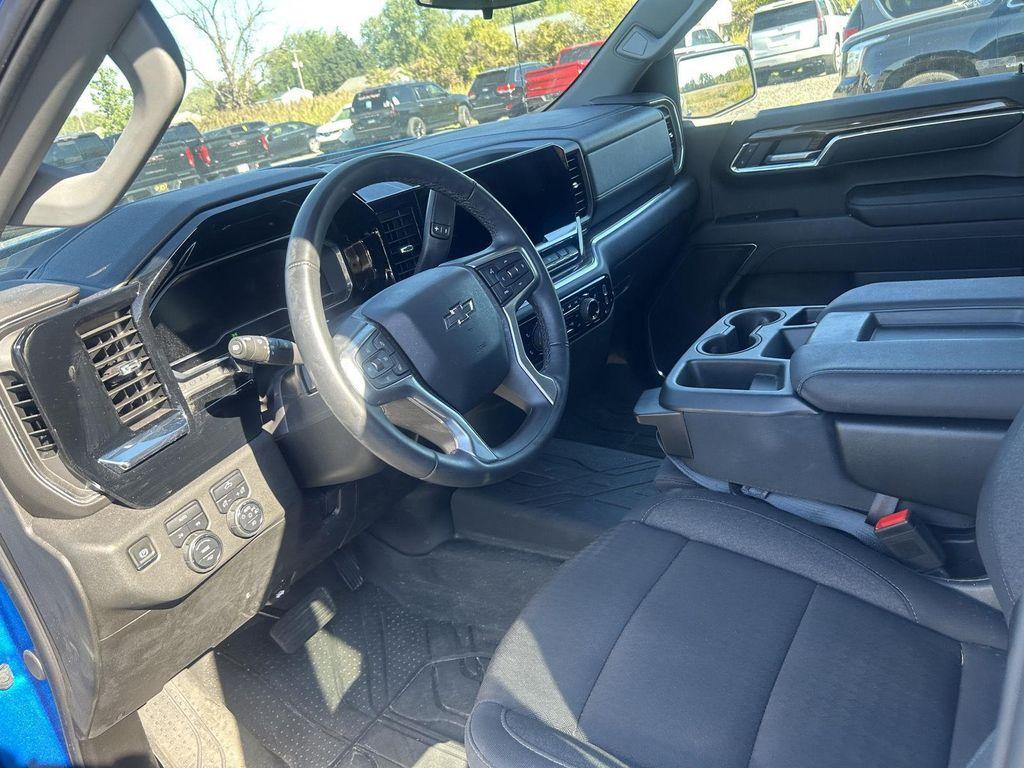 used 2024 Chevrolet Silverado 1500 car