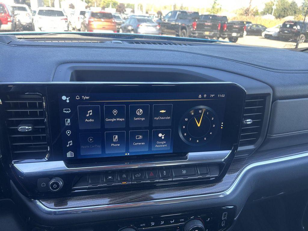 used 2024 Chevrolet Silverado 1500 car