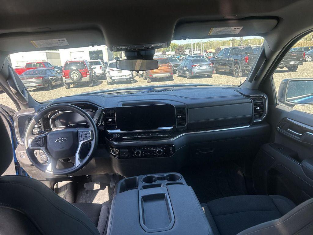used 2024 Chevrolet Silverado 1500 car